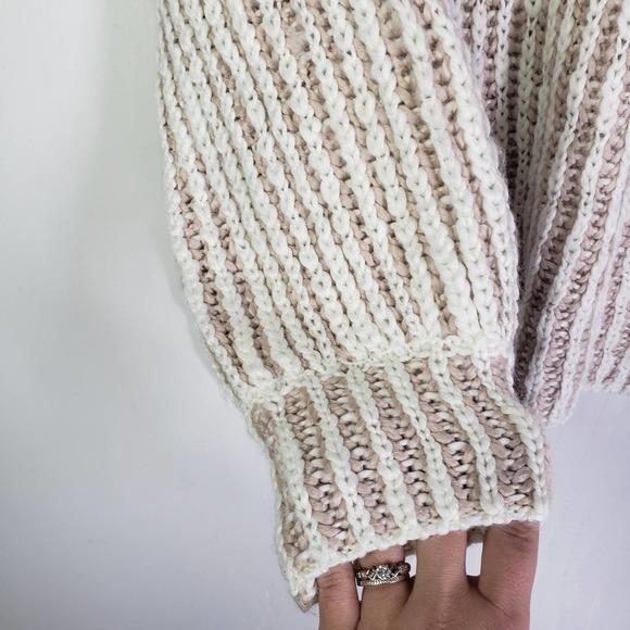 POL Chunky Knit Oversized Sweater S Tan‎ Ivory V-Neck Slouchy - Picture 4 of 9